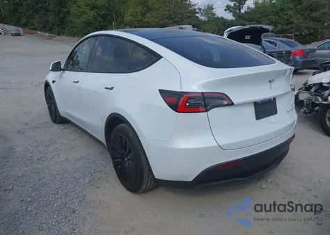 2020 Tesla Model Y Long Range Dual Motor All-Wheel Drive from USA, damaged, VIN 5YJYGDEE4LF038301